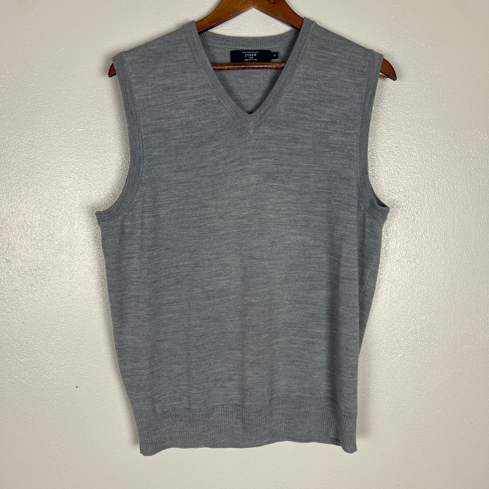 J Crew Sweater Vest Mens Medium Gray 100% Merino Wool Minimalist Classic Preppy